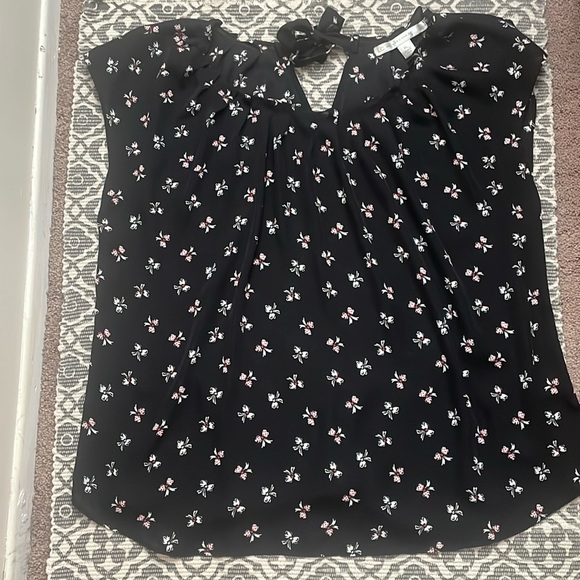 Lauren Conrad bow print pleated neck blouse with tie - Picture 1 of 4